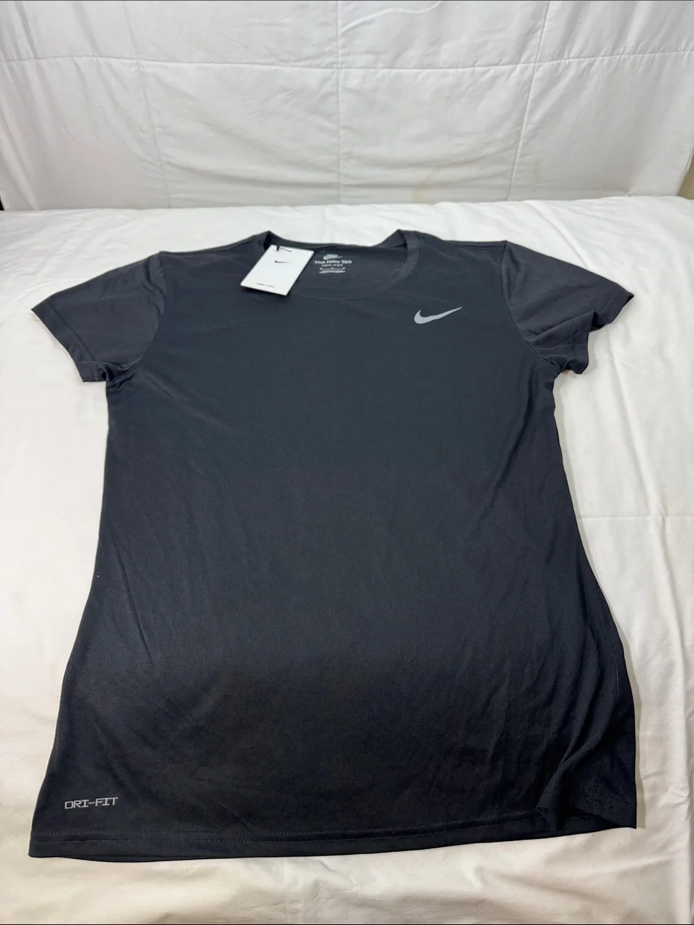 Nike‎ Dri Fit Tee Womens Medium Gray Athletic Workout Top NWT